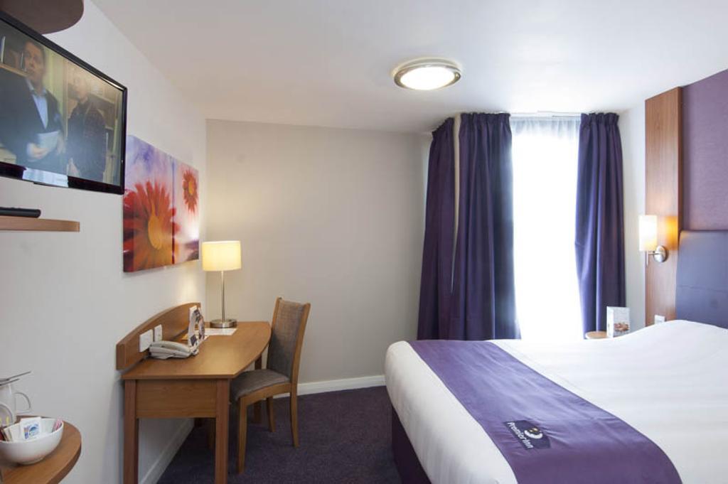 Premier Inn Norwich - Broadlands Park Thorpe St Andrew Номер фото
