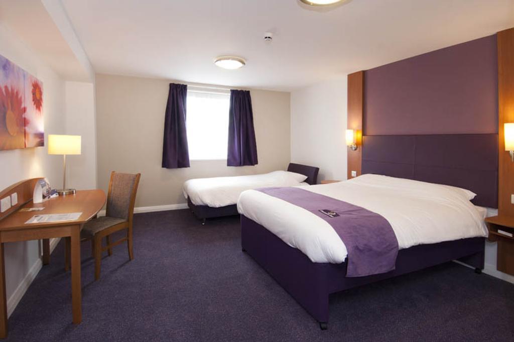 Premier Inn Norwich - Broadlands Park Thorpe St Andrew Номер фото