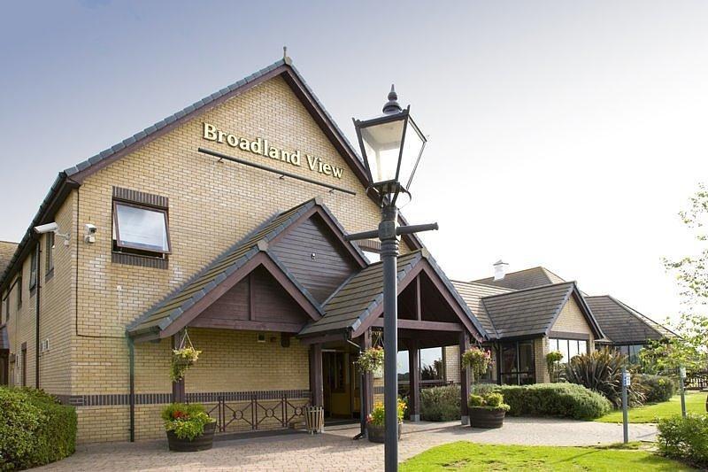 Premier Inn Norwich - Broadlands Park Thorpe St Andrew Екстер'єр фото