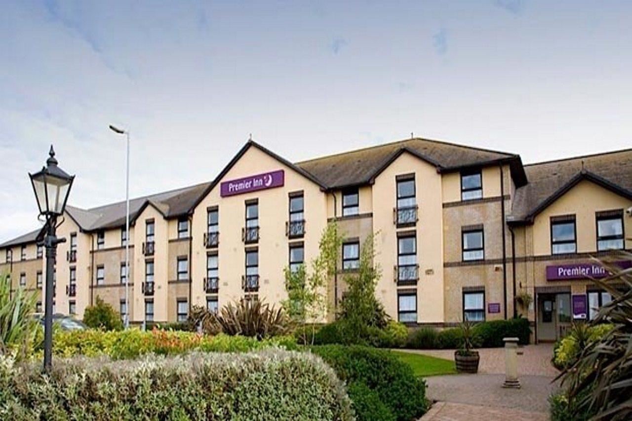 Premier Inn Norwich - Broadlands Park Thorpe St Andrew Екстер'єр фото